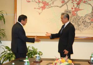 Chinese Foreign Minister Wang Yi Meets with Cambodian Deputy Prime Minister and Foreign Minister 