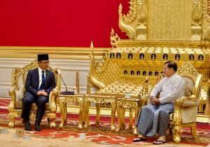 Indonesian Foreign Minister Conveys Indonesia&rsquo;s Humanitarian Solidarity and Support for Peace in Myanmar