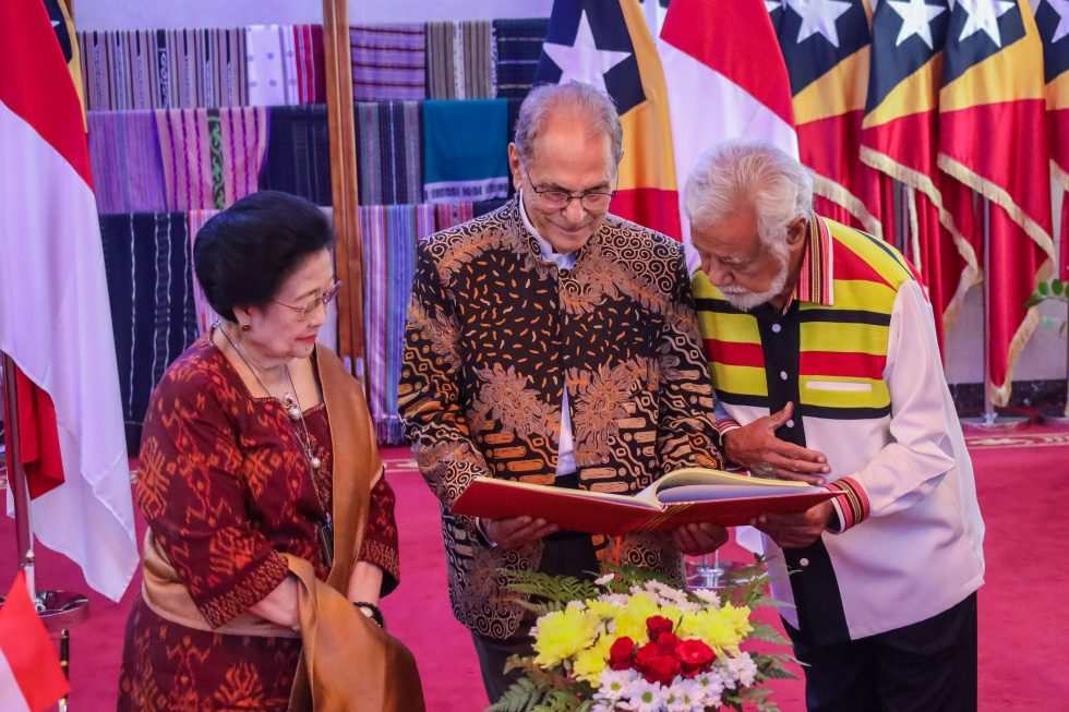 Timor-Leste President Receives the Fifth President of Indonesia, Megawati Soekarnoputri, and Confers Upon Her the Nation&rsquo;s Highest Honour