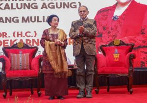 Timor-Leste President Bestows the Grand Collar of the Order of Timor-Leste to the Fifth President of Indonesia