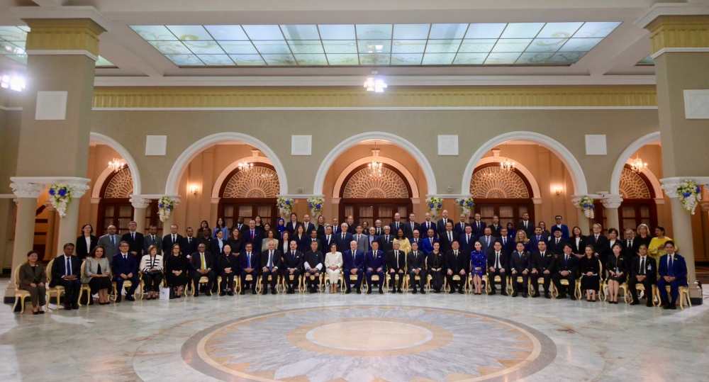 Thai Prime Minister meets with diplomatic corps