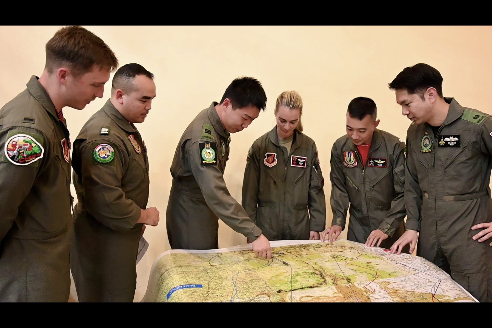 Singapore, Thailand and the United States Participate in Trilateral Air ...