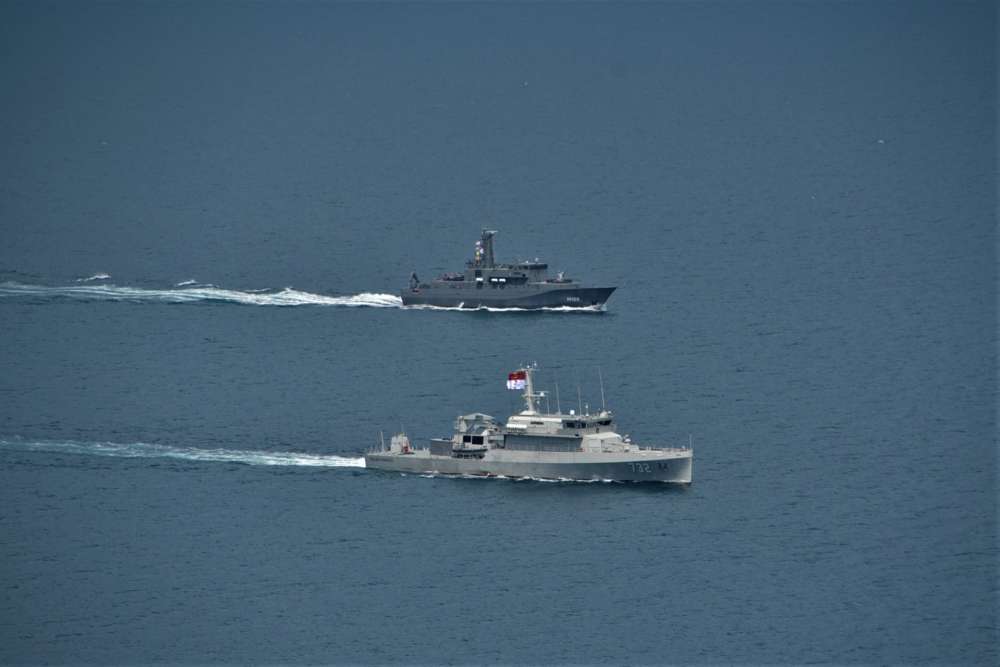 Singapore and Indonesian Navies Conclude Bilateral Mine-Countermeasure Exercise