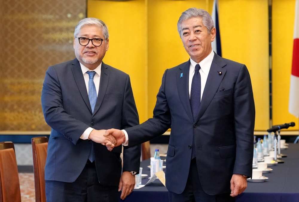 Japan-Philippines Foreign Ministers' Meeting Holds in Tokyo