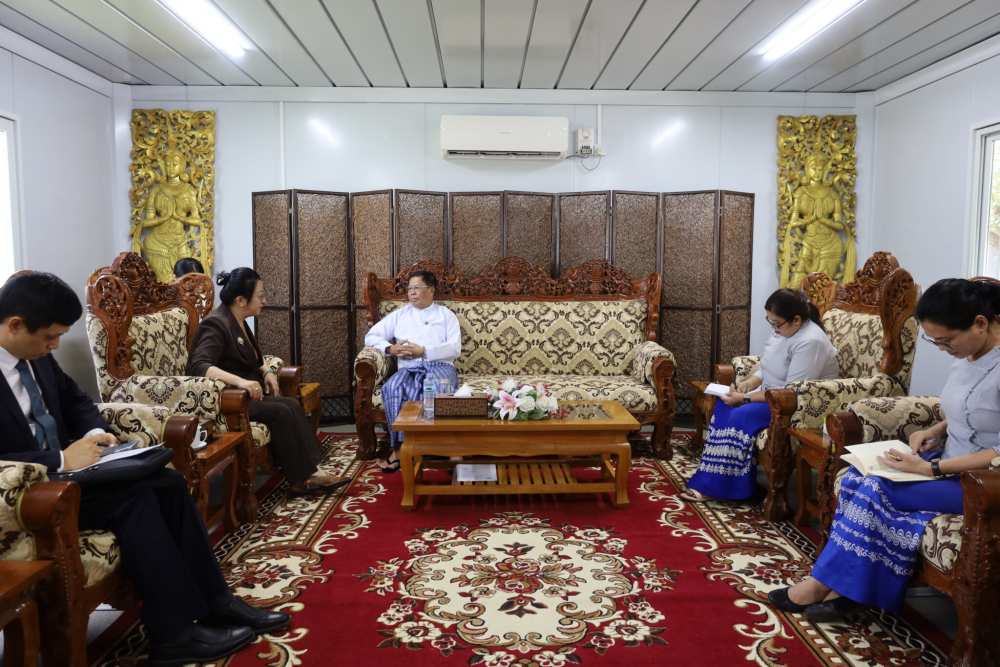 Myanmar Deputy Prime Minister and Foreign Minister receives Ambassador of China to Myanmar