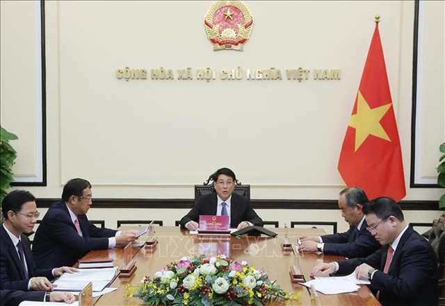  Vietnamese President  holds phone conversation with South Korean President Lee Jae Myung