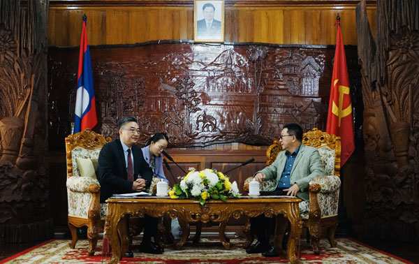Secretary General of the ASEAN-China Centre (ACC)  Meets with Minister of Agriculture and Environment of Laos