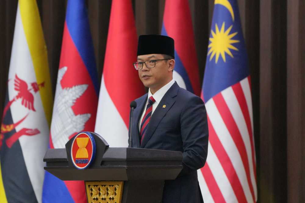 Commemorating ASEAN Day, Indonesian Foreign Minister Calls for a Peaceful, Resilient, and People-Oriented ASEAN