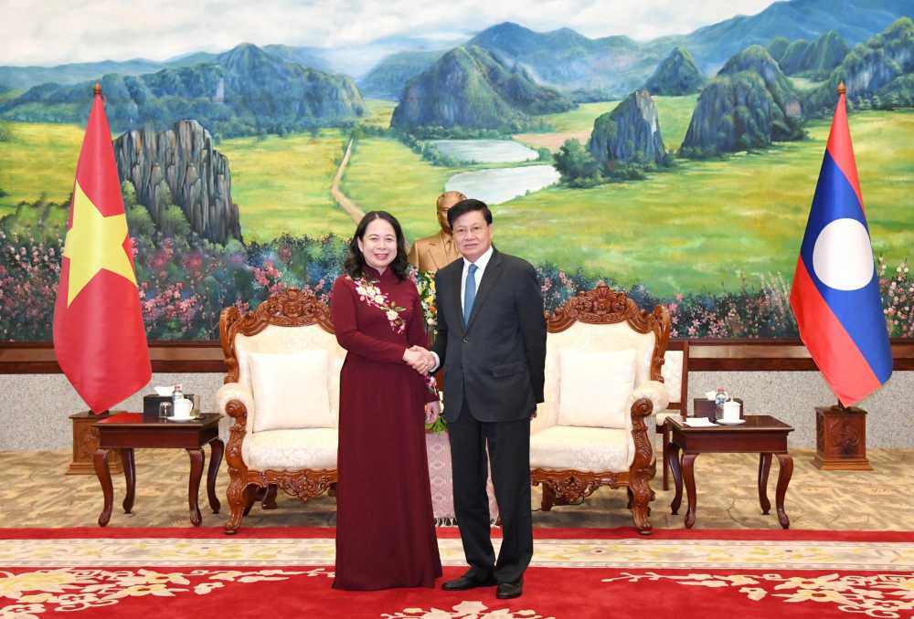 Lao President Thongloun Welcomes Vietnamese Vice President