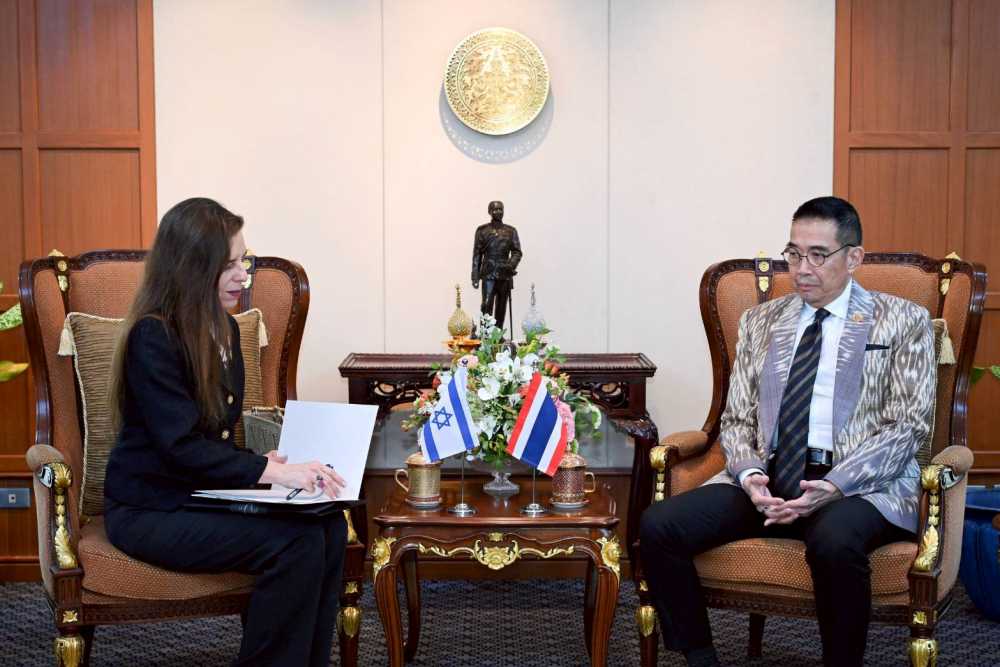 Thai Foreign Minister meets with the Ambassador of Israel to Thailand ...