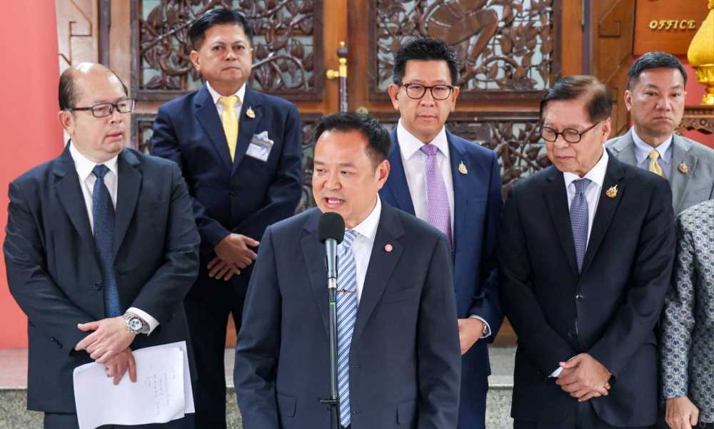 Thai Govt agrees on building fences along Thai-Cambodian border