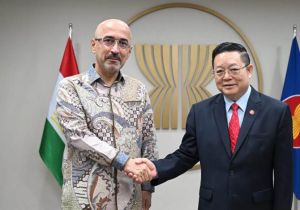 Secretary-General of ASEAN receives courtesy call from the Ambassador of Tajikistan to Malaysia, Indonesia, Thailand