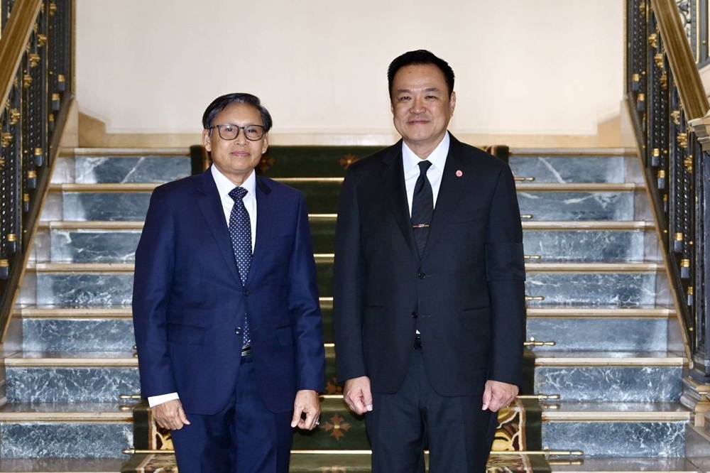 Thailand- Laos to continue promoting connectivity and people-to-people relations