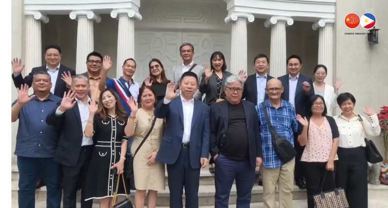 Chinese Ambassador to the Philippines Meets with Representatives of The Manila Times