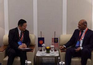 Secretary-General of ASEAN meets with Minister of Digital of Malaysia