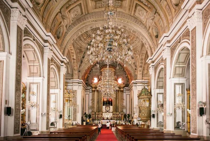 Fall in Love with These 8 Romantic Spots in the Philippines