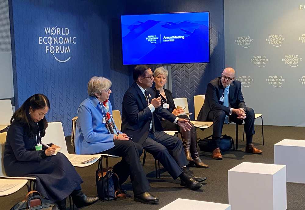 Thai Foreign Minister Advocates Data-Driven Global Action Against Forced Labour at WEF 2026 in Davos