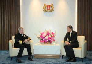 Commander of the United States Indo-Pacific Command Makes Introductory Visit to Singapore