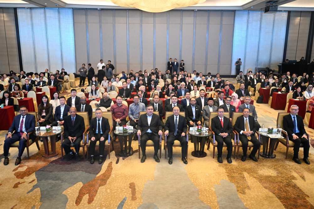 Forum on Building a High-level Strategic China-Malaysia Community with a Shared Future Convenes in Kuala Lumpur