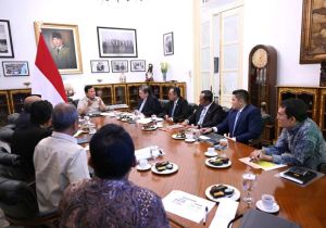 Indonesian President Underscores Importance of People-Centered Resources Management   