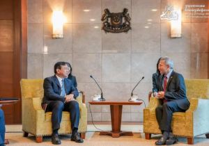 Cambodia, Singapore Reaffirm Commitment to Deepening Long-Standing Bilateral Relations