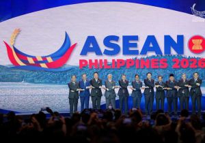 ASEAN Leaders adopt key documents on maritime cooperation, climate change