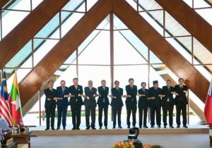Thai PM proposes three strategies for ASEAN to cope with more volatile and unpredictable world