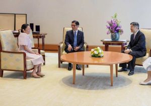 ​Philippine President meets Japan Imperial Couple during a State Call, receives Japan&rsquo;s highest honor