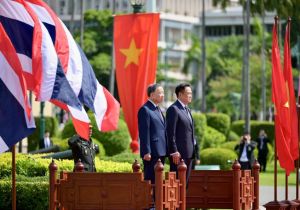 Vietnamese President pays official visit to Thailand