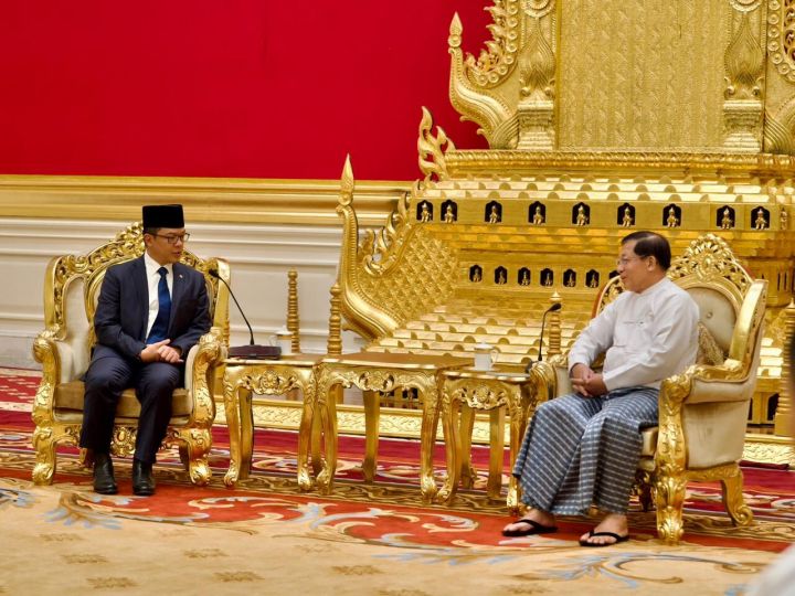 Indonesian Foreign Minister Conveys Indonesia&rsquo;s Humanitarian Solidarity and Support for Peace in Myanmar