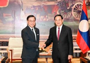 Thai Deputy Prime Minister and Foreign Minister pays a courtesy call on Lao Prime Minister  
