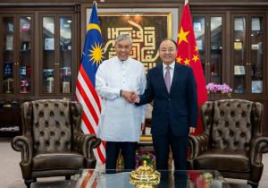  Chinese Ambassador to Malaysia Ouyang Yujing Makes Farewell Call on Malaysia&rsquo;s Deputy Prime Minister Zahid  