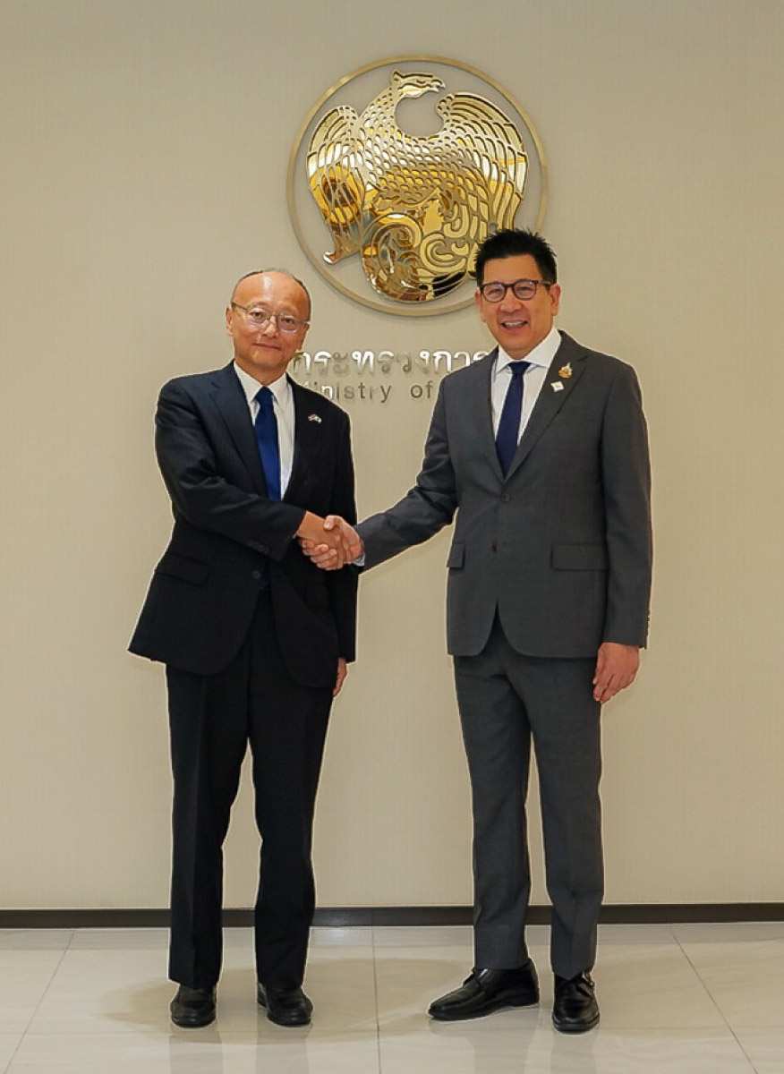 ADB President Meets Thai Finance Minister, Marks $212 Million in ADB Financing for Hospitals Project