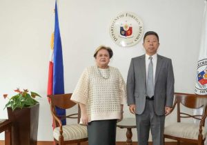 Philippine Foreign Secretary Summons Chinese Ambassador Over Recent Remarks  